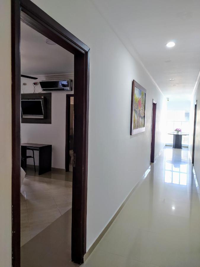 מונטריה Hotel La Casa 1 מראה חיצוני תמונה